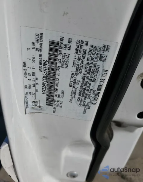 2007 Mercury Grand Marquis Ls from USA, damaged, VIN 2MEFM75W57X622351